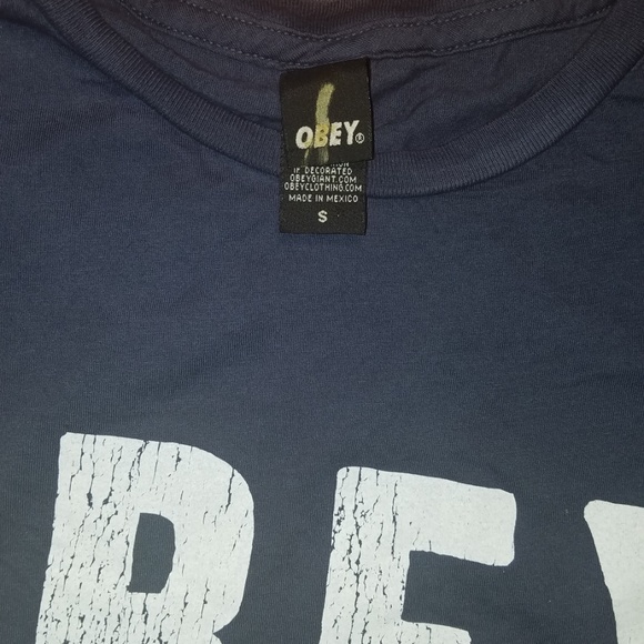 OBEY Graphic T-Shirt - Men's Small - Picture 3 of 3